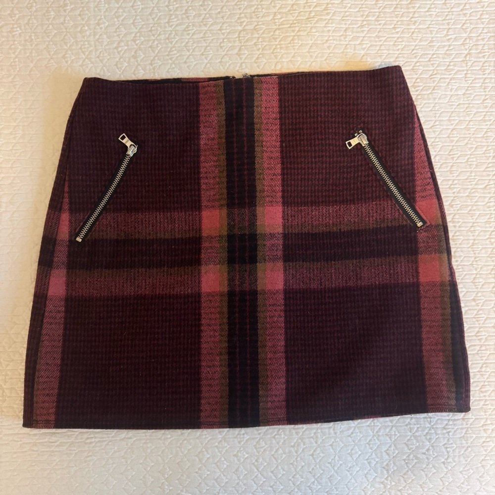 Womens Burgundy Plaid Zip-Pocket Mini Skirt